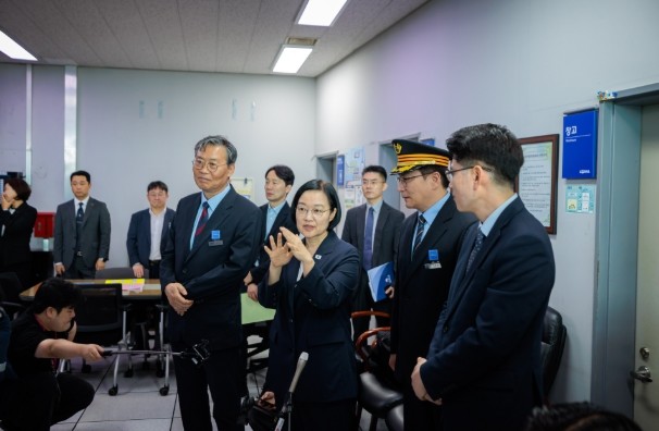 한성숙 국무총리, 추석 명절 대비 철...