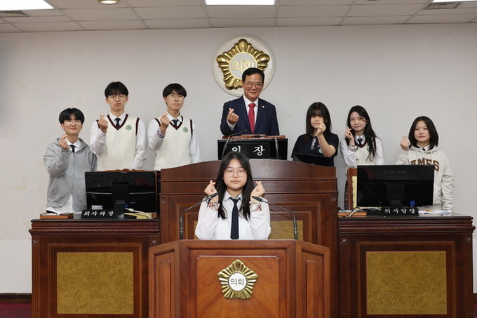 산청군의회, 지역 학생들과의 소중한 ...