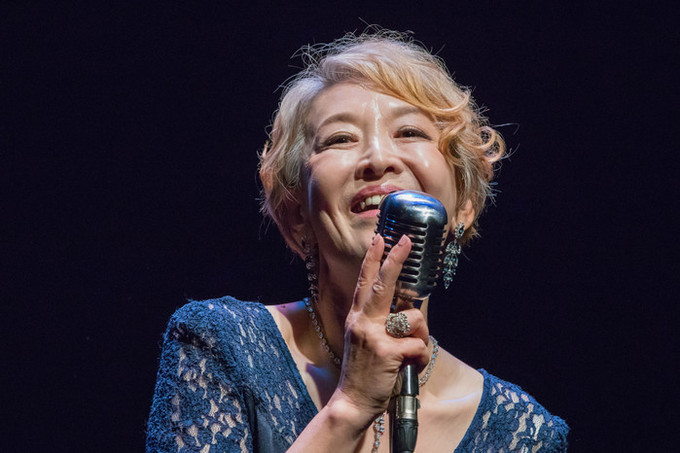 '연극 1세대' 윤석화, 별세 황당한 오보… "사실 아냐, 사과 드린다"