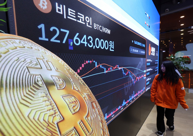 고래가 코인 뱉었다… 비트코인, 1만달러 붕괴 경고 "대공황 유사"