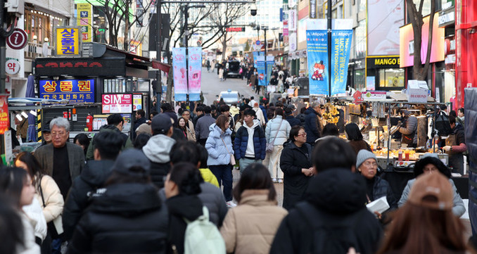1인당 국민소득 3만6855달러… 고환율에 대만·일본 추월 당해