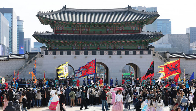 [내일 날씨] 출근길 영하권 추위… 낮 최고기온 13도 '일교차 주의'