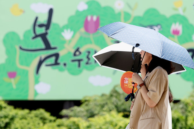 [내일 날씨] 연휴 첫날, 낮 기온 25도 '선선'… 부산·울산·제주에 비
