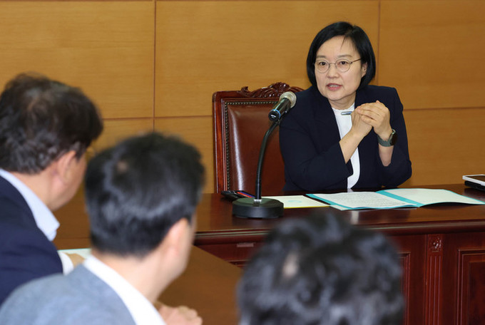 한성숙, 여성총리 지명 "무거운 책임감…민생경제 비상상황 타개"