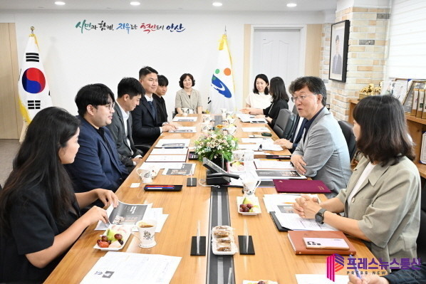 안산시, ㈜메뉴잇과 생활밀착형 시정 안내 업무 협약 체결