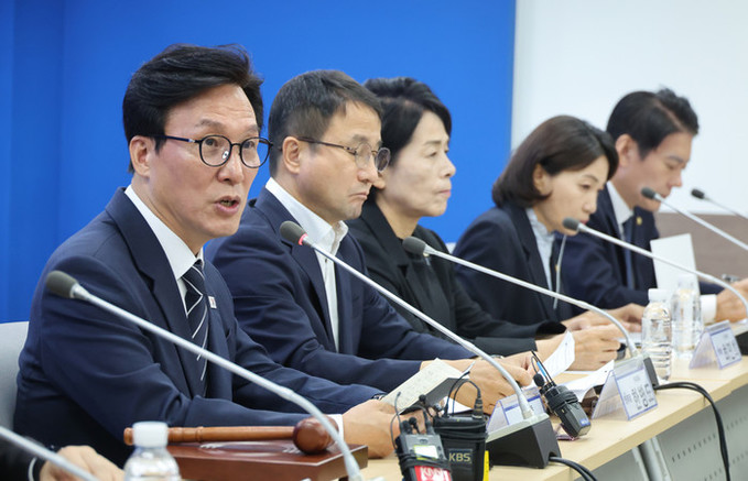 김민석, 서면 제청한 조희대 향해 "최악의 대법원장… 당장 나가라"