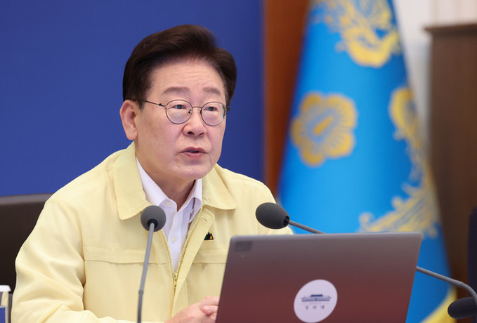 이 대통령, 패스트트랙 90일 단축에 "일 신속하게 돌아가 기뻐"