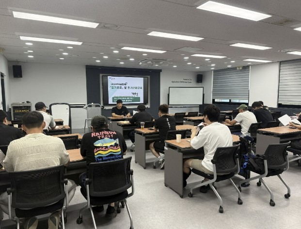 포천시, 청년 낙농인과 폭염 극복 스...